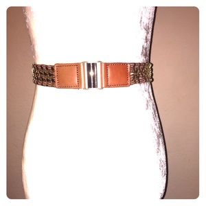 BCBGMAXAZRIA Stretches Belt.